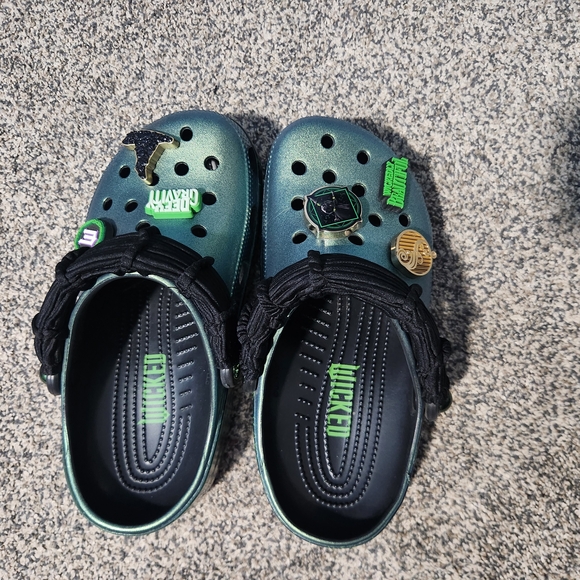 CROCS Wicked - Picture 2 of 4